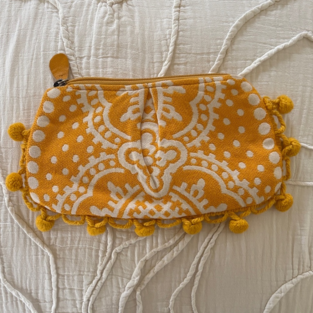 Yellow and White Patterned Clutch